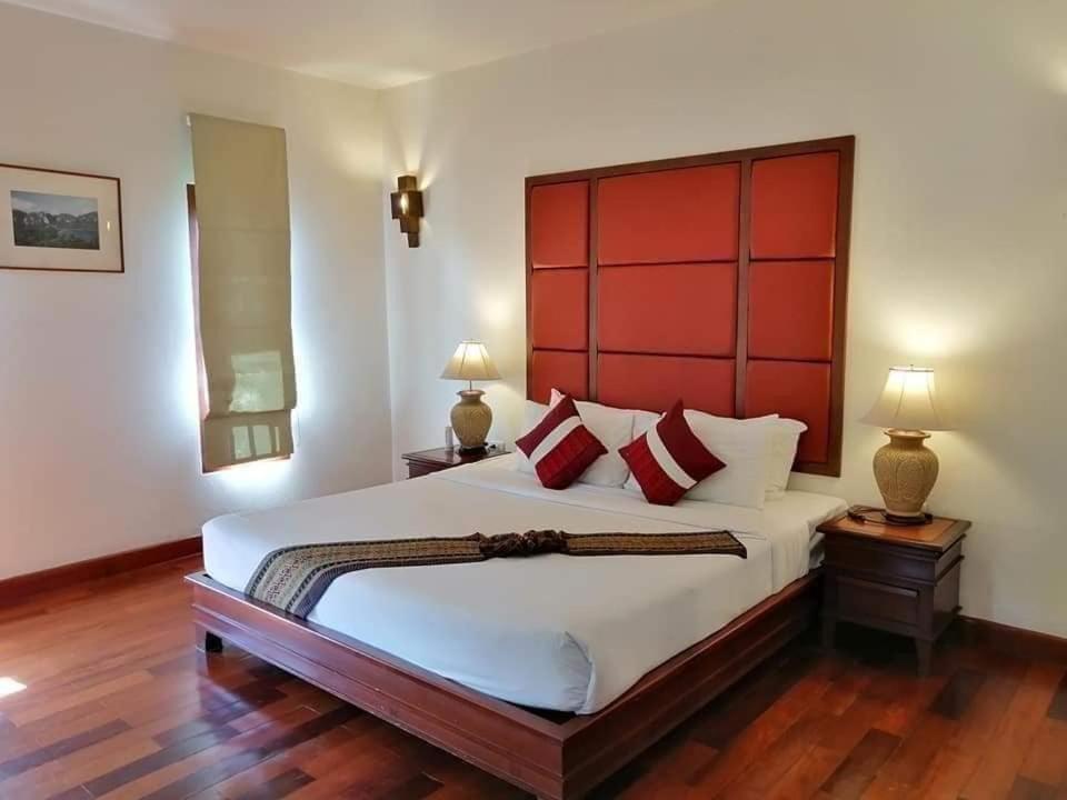 Teak Garden Resort, Csiangraj Kültér fotó