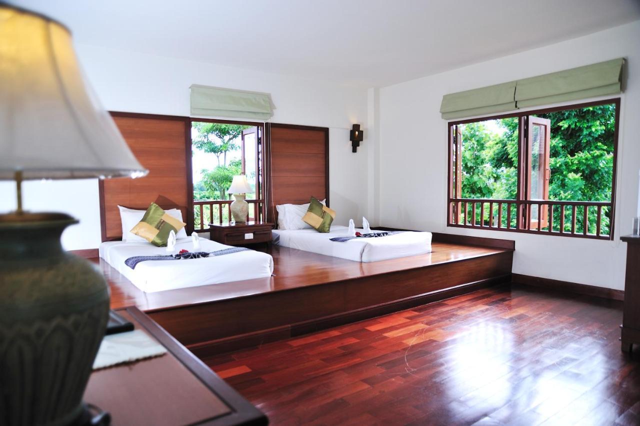 Teak Garden Resort, Csiangraj Kültér fotó