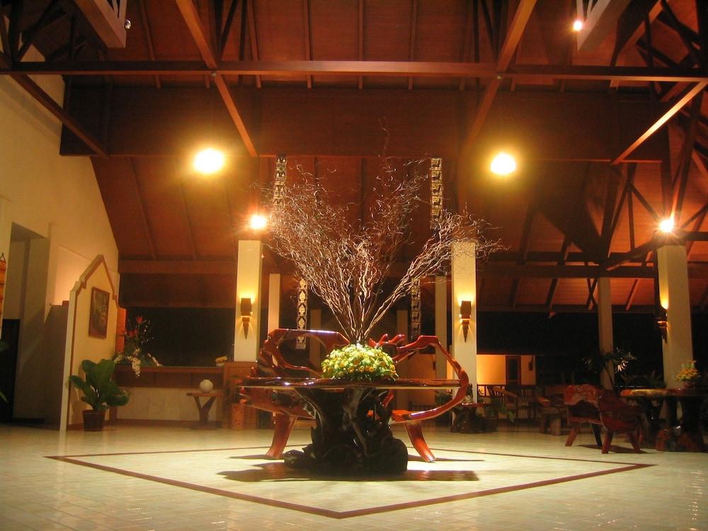 Teak Garden Resort, Csiangraj Kültér fotó